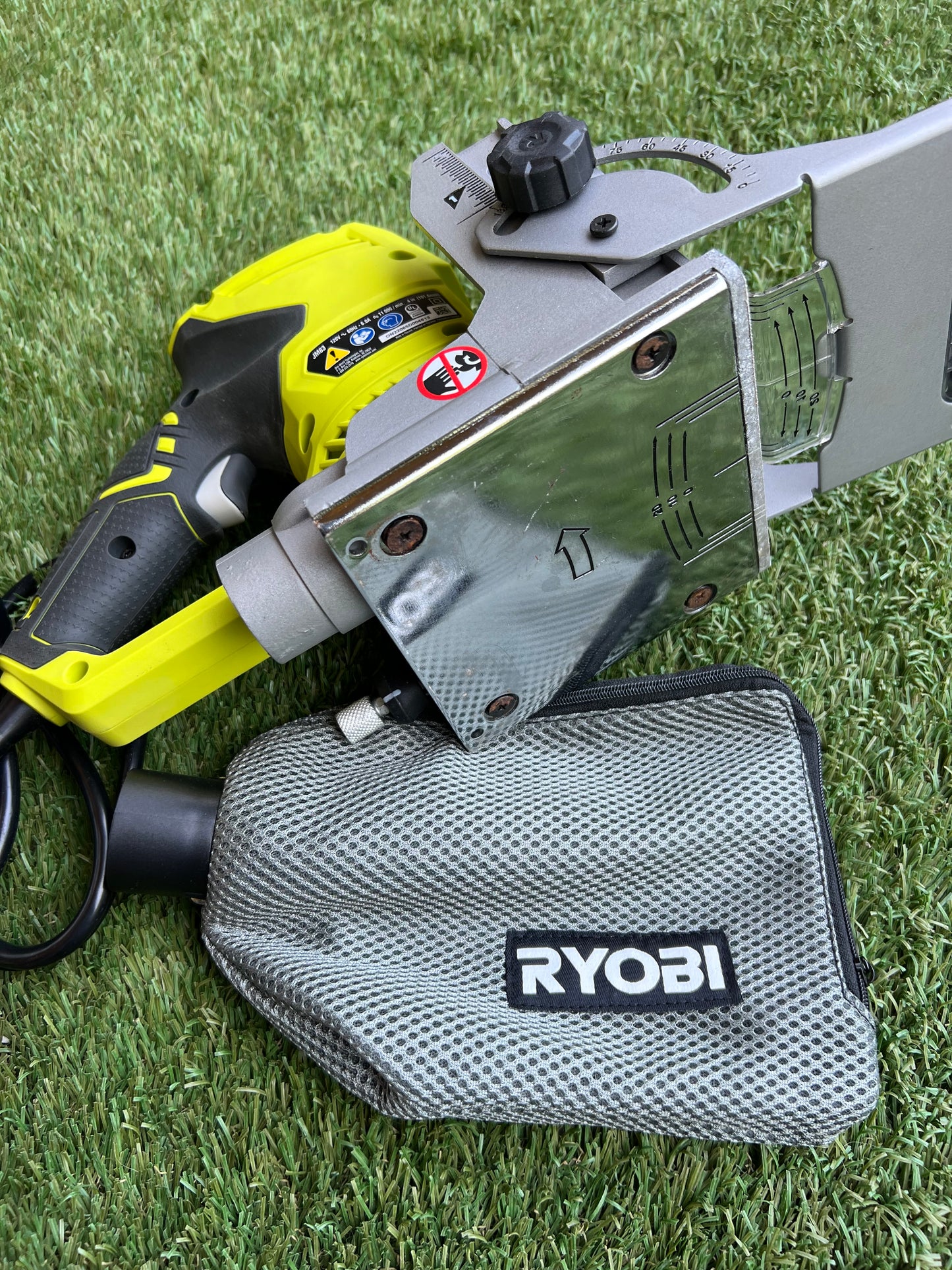 RYOBI 6 Amp Corded AC Biscuit Joiner Kit with Dust Collector and Bag