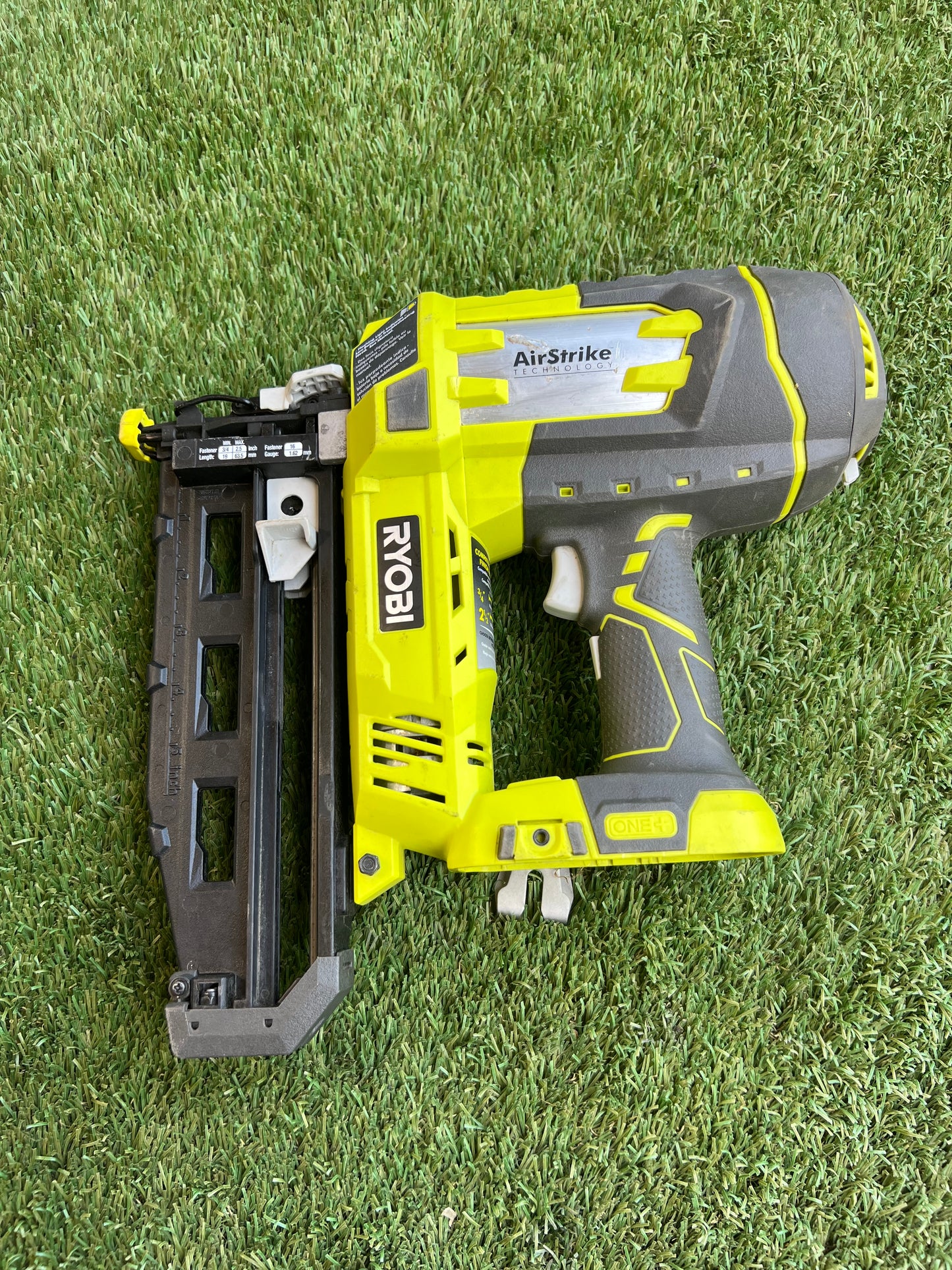 RYOBI ONE+ 18V AirStrike 16-Gauge Cordless Finish Nailer (Tool Only)