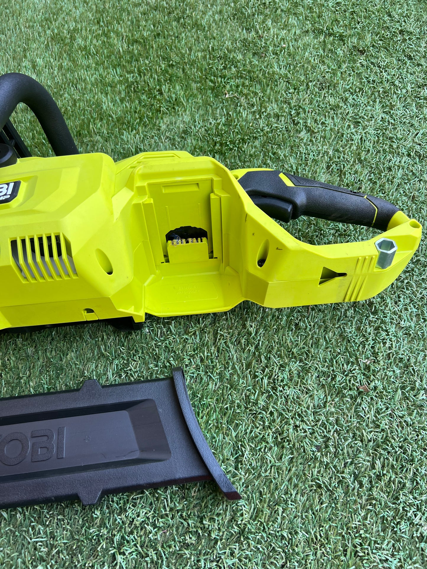 RYOBI 40V HP Brushless 14 in. Battery Chainsaw (Tool Only)