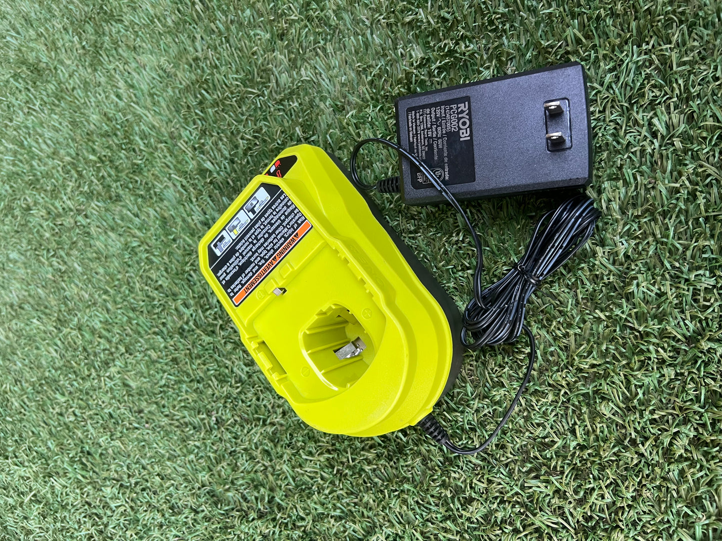 RYOBI ONE+ 18V Lithium-Ion Charger