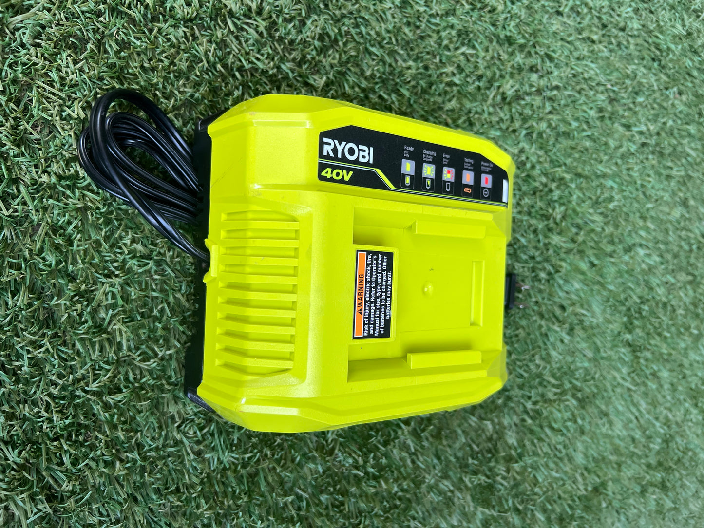 RYOBI 40V Lithium-Ion Rapid Charger